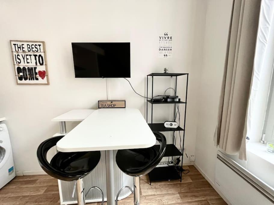 Tres Bel Appartement A 2 Pas Du Theatre Sebastopol Lille Luaran gambar
